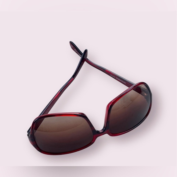 Oliver Peoples Sunglasses + Case - Picture 9 of 12